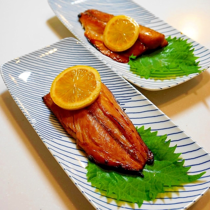 漬けている間に旨味が染み込む!ワラサの漬け焼き